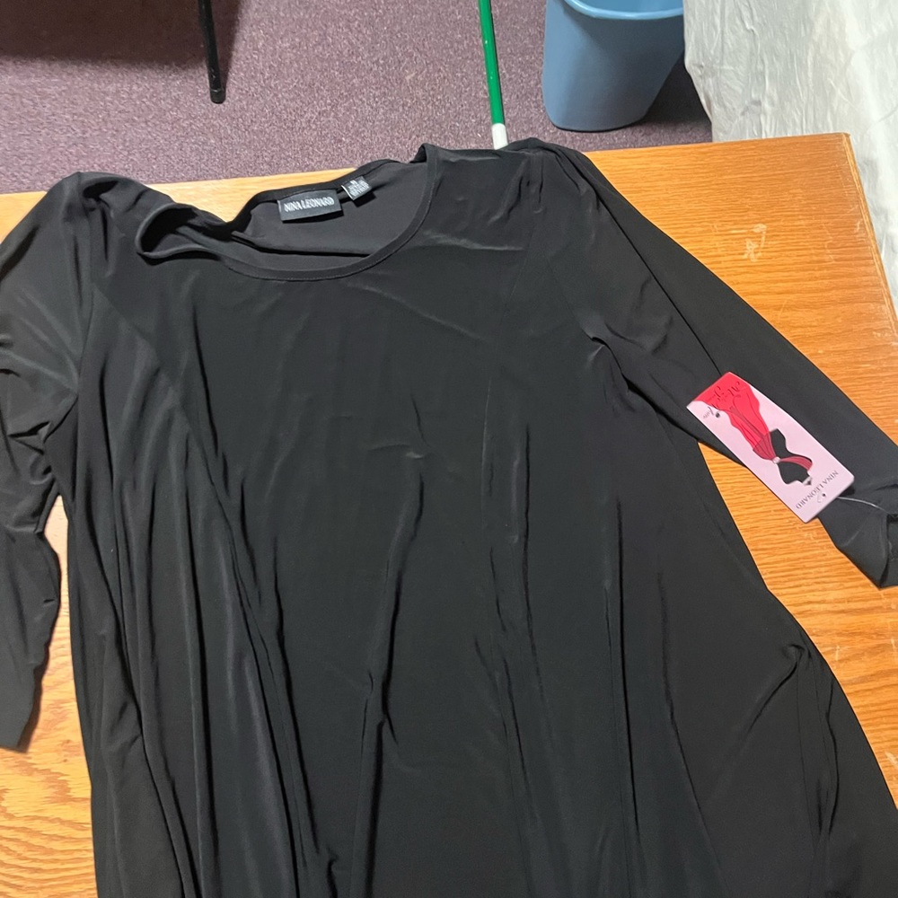 Nina Leonard Black Long Sleeve Crew Neck Dress